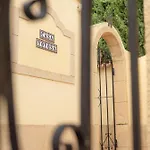 Authentic Groundfloor In Beautiful Villa, Apartament *
