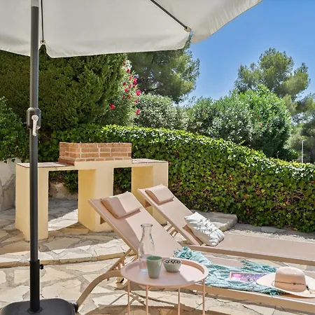 Апартаменты Authentic Groundfloor In Beautiful Villa, Хавеа
